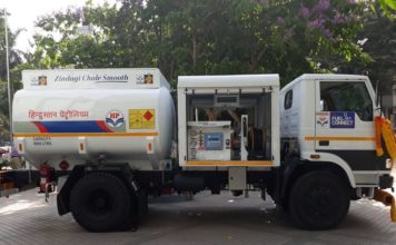 Hindustan Petroleum એ લૌંચ કરી HP FUEL CONNECT સર્વિસ Hindustan Petroleum fuel at door step