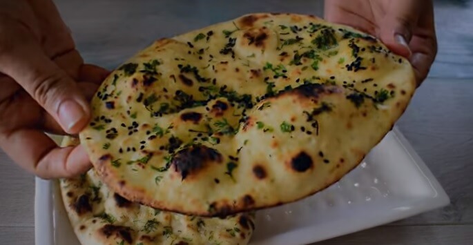 garlic naan - garlic butter naan recipe on tawa - garlic butter naan recipe in Gujarati - home made garlic naan recipe - Naan - ગાર્લિક નાન રેસીપી