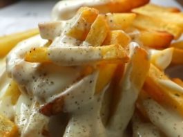 crispy French fries with Cheese Sauce - French fries recipe in Gujarati - Crispy French fries recipe - ફ્રેન્ચ ફ્રાઈઝ રેસીપી