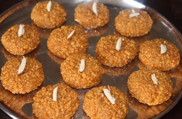 Thabdi Recipe In Gujarati - Thabdi peda recipe in Gujarati - Thabdi penda banavani rit