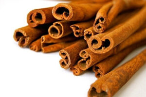 Cinnamon Benefits In Gujarati
