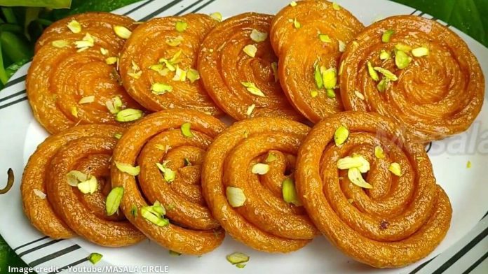 પનીર ની જલેબી બનાવવાની રીત - paneer ni jalebi recipe in gujarati - paneer ni jalebi banavani rit