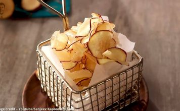 શક્કરિયા ની વેફર બનાવવાની રીત - shakkariya ni vefar gujarati ma recipe - shakkariya ni vefar banavani rit - shakkariya ni chips banavani rit - shakkariya wafers recipe in gujarati