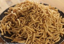 રતલામી સેવ બનાવવાની રીત - રતલામી સેવ બનાવવાની રેસીપી - ratlami sev banavani rit - recipe of ratlami sev in gujarati language