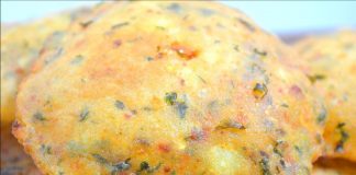 સોજી બટાકાની મસાલા પૂરી બનાવવાની રીત - suji batata ni masala puri banavani rit