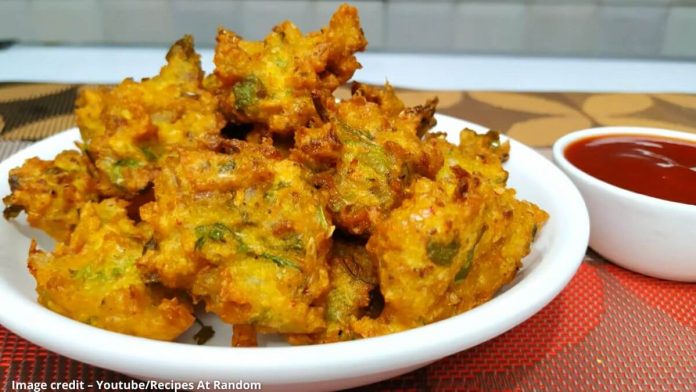 makai pakoda recipe in gujarati મકાઈ ના ભજીયા બનાવવાની રીત - લીલી મકાઈ ના ભજીયા બનાવવાની રીત - મકાઈ ના પકોડા બનાવવાની રીત - corn pakoda banavani rit gujarati ma - makai pakoda recipe in gujarati - lili makai na bhajiya banavani rit - makai na bhajiya recipe in gujarati language