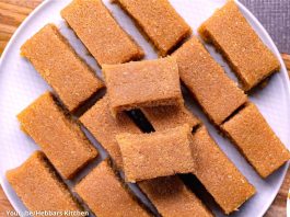 કોકોનટ માવા બરફી બનાવવાની રીત - નારિયલ બરફી બનાવવાની રીત - nariyal barfi banavani rit gujarati ma - coconut barfi recipe in gujarati - nariyal barfi recipe in gujarati