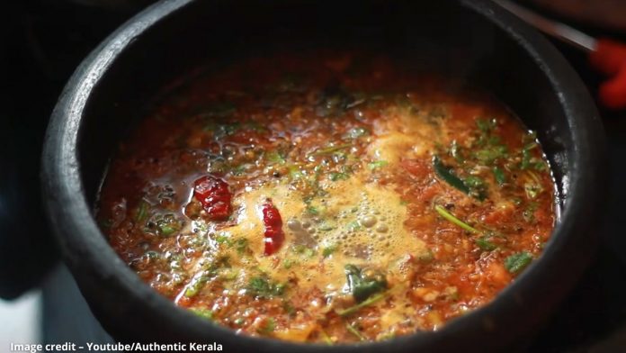 ટમેટા રસમ બનાવવાની રીત - tameta rasam banavani rit - tomato rasam recipe in gujarati