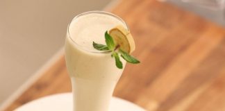 બનાના કર્ડ સ્મૂથી બનાવવાની રીત - banana curd smoothie banavani rit