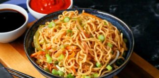 વેજ હક્કા નુડલ્સ બનાવવાની રીત | veg hakka noodles recipe in gujarati હક્કા નુડલ્સ બનાવવાની રીત - વેજ હક્કા નુડલ્સ બનાવવાની રીત - veg hakka noodles recipe in gujarati - veg hakka noodles banavani rit