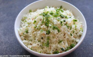 ચીલી ગાર્લિક રાઈસ બનાવવાની રીત - Chili garlic rice banavani rit