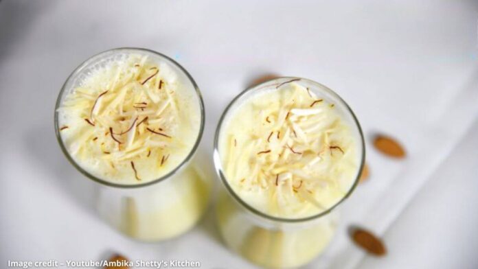 બદામ મિલ્ક શેક બનાવવાની રીત - Badam milk shake banavani rit - Badam milk shake recipe in gujarati