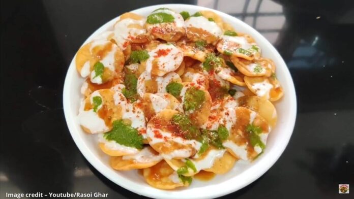 દહીં પાપડી ચાટ બનાવવાની રીત - Dahi papdi chat banavani rit - Dahi papdi chat recipe in gujarati