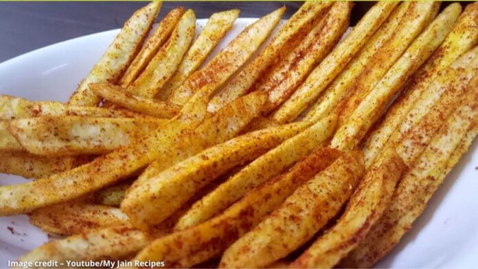 કાચા કેળા ની ફ્રેંચ ફ્રાઈસ બનાવવાની રીત - Kacha kela na french fries banavani rit - Banana french fries recipe in gujarati