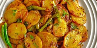 બટાકા ની ચિપ્સ નું શાક - બટાકા ની ચિપ્સ નું શાક બનાવવાની રીત - Bataka ni chips nu shak banavani rit -Bataka ni chips nu shak recipe in gujarati