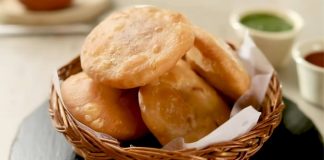 પનીર કચોરી બનાવવાની રીત - paneer kachori recipe in gujarati - paneer kachori banavani rit - paneer kachori banavani rit gujarati ma