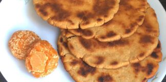 ગોળ ની રોટલી બનાવવાની રીત - Gol ni rotli banavani rit - Gol ni rotili recipe in gujarati