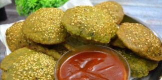 પાલક વટાણા ની પૂરી બનાવવાની રીત - Palak vatana ni puri banavani rit - Palak vatana puri recipe in gujarati