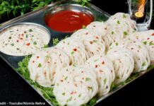 બચેલા ભાત નો નાસ્તો બનાવવાની રીત - bachela bhaat no nasto banavani rit - leftover rice recipe in gujarati