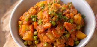 આલુ ગાજર મટર નું શાક - Aloo gajar ane matar nu shaak - આલુ ગાજર મટર નું શાક બનાવવાની રીત - Aloo gajar ane matar nu shaak banavani rit