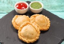 ઘરે સાંજે નાસ્તા માં બનાવો ચીઝ પાર્સલ – Cheese Parcels Recipe Cheese Parcels Recipe - ચીઝ પાર્સલ રેસીપી - cheese parcels recipe in Gujarati